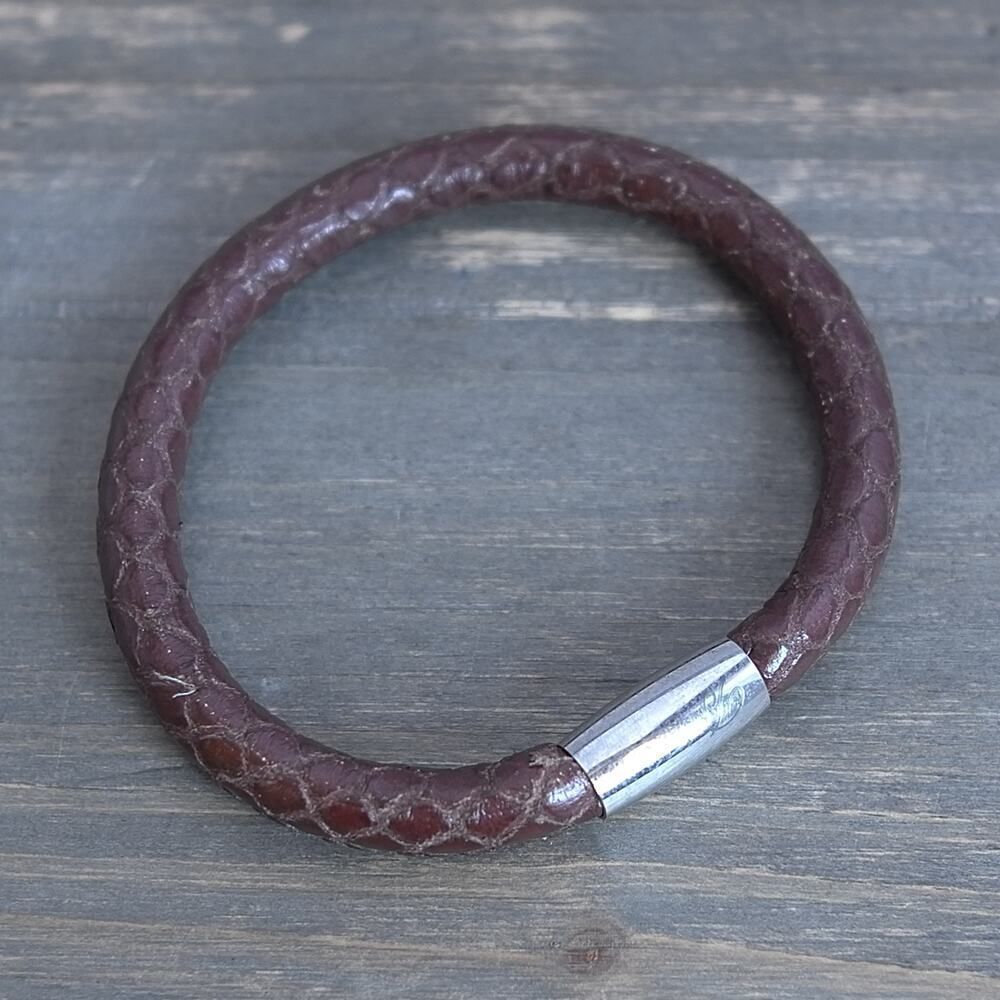 Brighton Woodstock Brown Leather Charm Bracelet Snakeskin 8" Magnetic Clasp